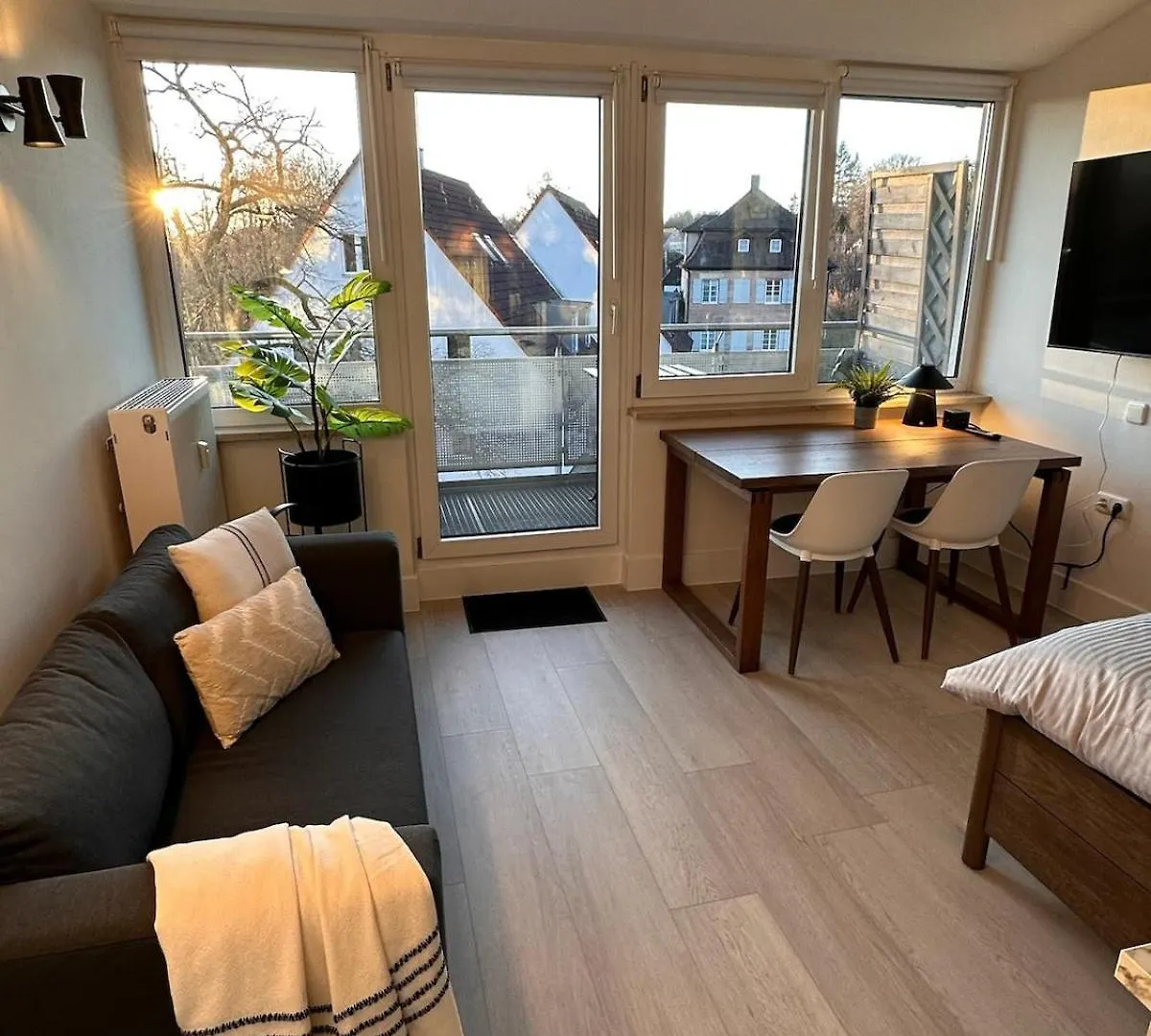 Urhome 22 City, Airport, Messe, Auto-,Strassenbahn Neurenberg 0*,