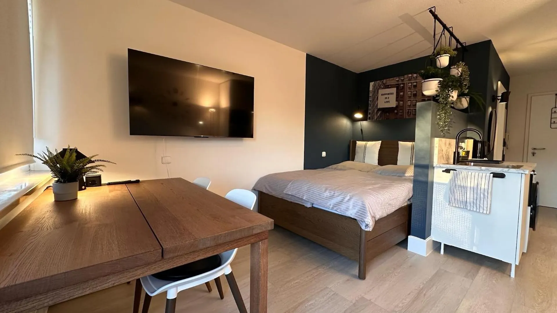 Appartement Urhome 22 City, Airport, Messe, Auto-,Strassenbahn Neurenberg Duitsland